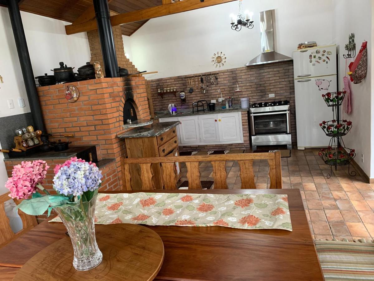 Aconchegante Casa Em Monte Verde ภายนอก รูปภาพ
